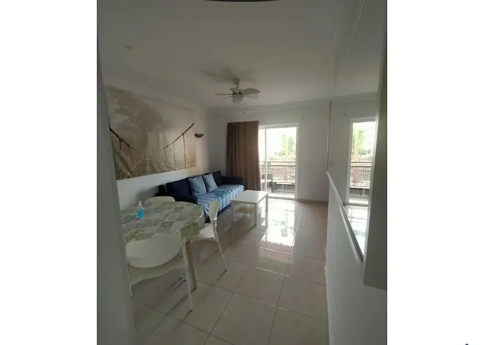 Cris Sol 117 Wifi Pool Apartmán *